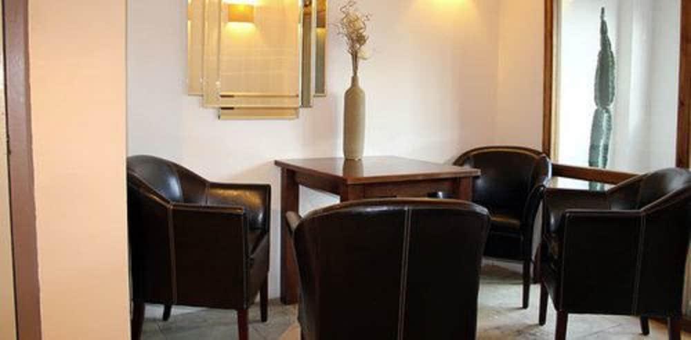 The Coach House Bed & Breakfast Winterbourne Екстериор снимка