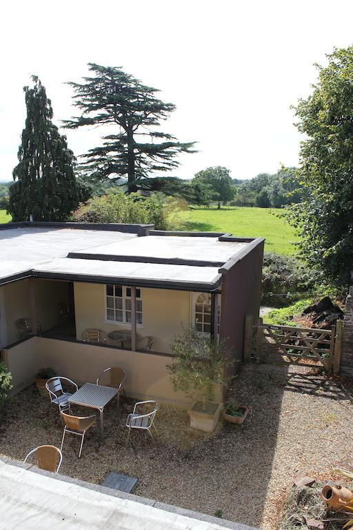 The Coach House Bed & Breakfast Winterbourne Екстериор снимка