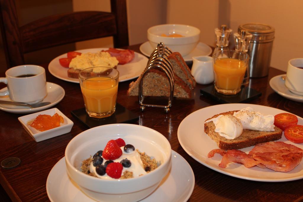 The Coach House Bed & Breakfast Winterbourne Екстериор снимка