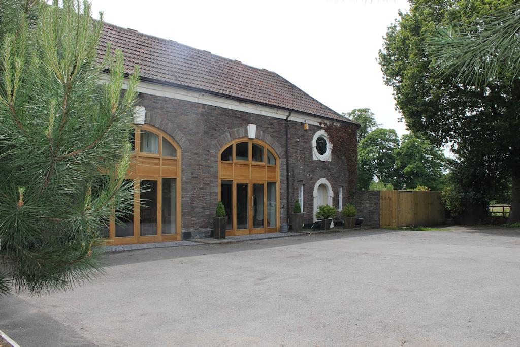 The Coach House Bed & Breakfast Winterbourne Екстериор снимка